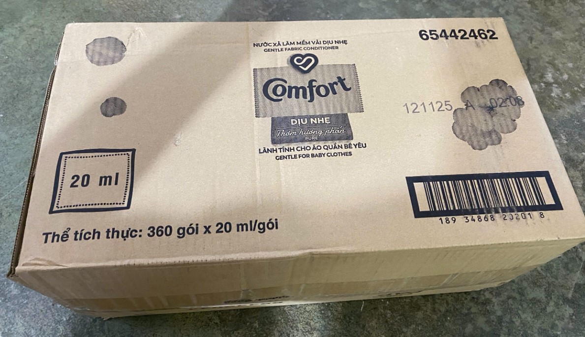 Thùng nước xả Comfort 360 gói x 20 ml